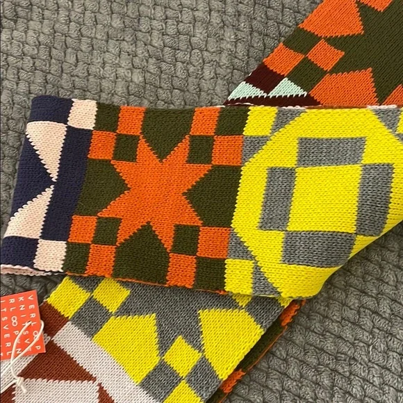 NWT Verloop Quilt Block  Geometric Knit Skinny Scarf - Picture 6 of 8